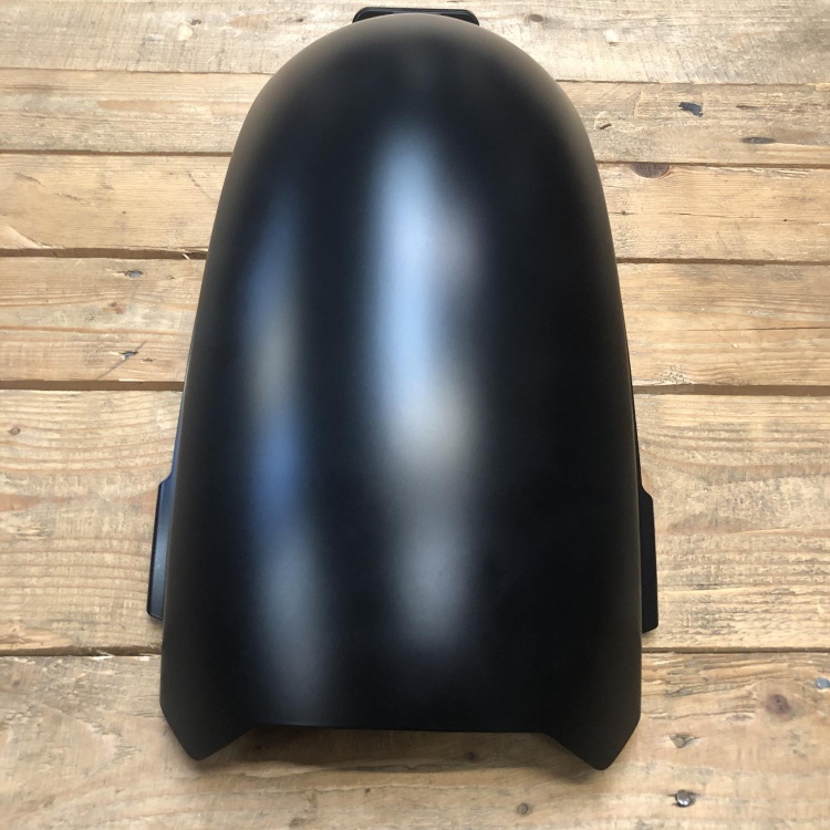 Indian Scout Bobber / Rogue rear fender / mudguard in Thunder Black Smoke